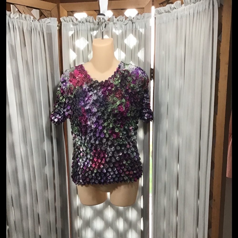Textured short sleeved Top, one size